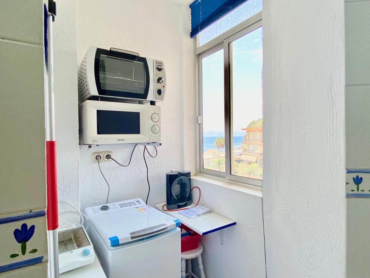Genial Apartamento En 1A Linea De Playa Con Piscina Almuñécar Kültér fotó