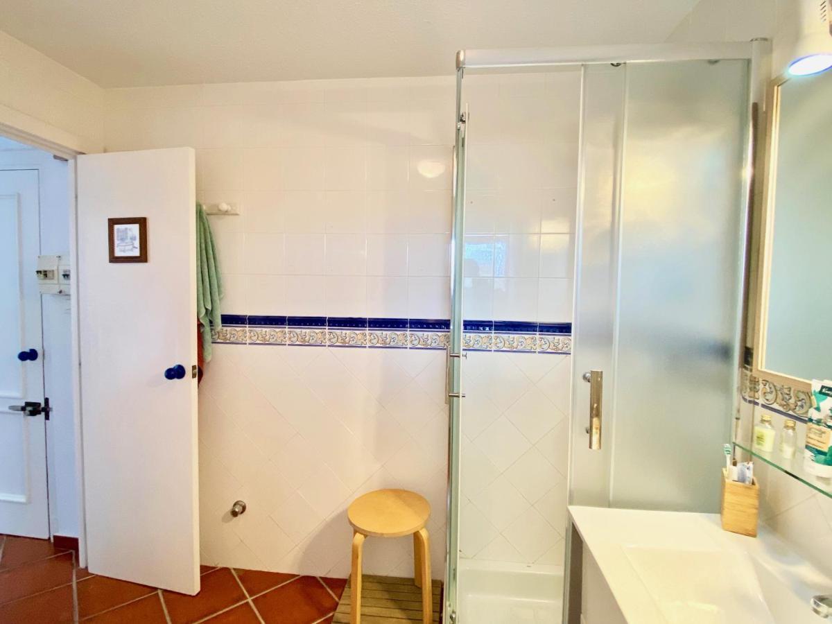 Genial Apartamento En 1A Linea De Playa Con Piscina Almuñécar Kültér fotó