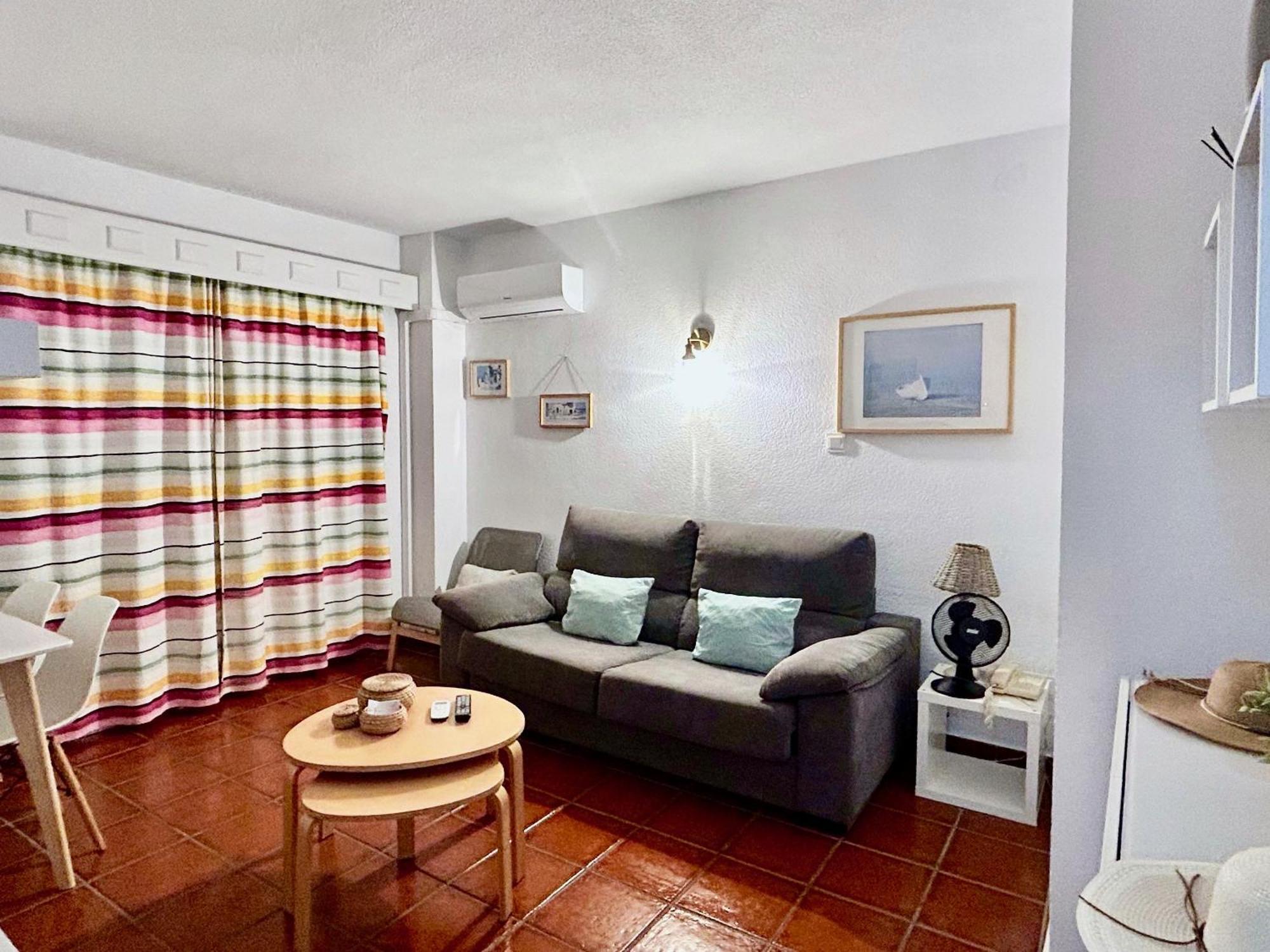 Genial Apartamento En 1A Linea De Playa Con Piscina Almuñécar Kültér fotó